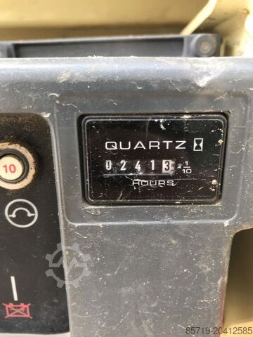 Käärkahveltõstuk JLG 3246ES (1240)