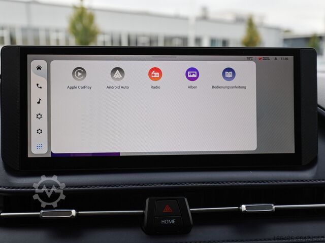 Xe van thùng kín Maxus DELIVER 9