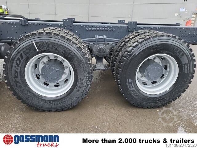 LKW-Fahrgestell Iveco T-Way AT410T51 8x4, Retarder, Nebenantrieb, 4x