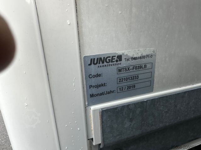 박스 밴 MAN 8.190 TGL BL ADR Ausführung Klima SafetyPack AHK