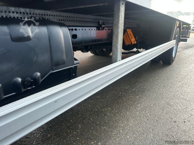 박스 트럭 MAN 8.220 TGL BL ADR Ausführung Klima SafetyPack AHK