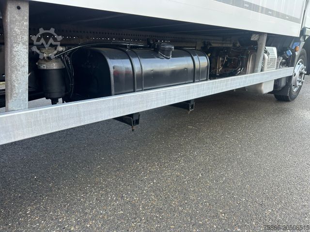 박스 트럭 MAN 8.220 TGL BL ADR Ausführung Klima SafetyPack AHK