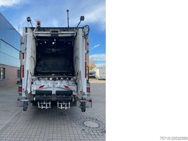 Garbage truck MAN 26.360 TGS 6x2 Zöller Medium X2