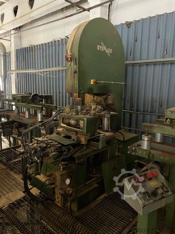 Automatic band saw spliting line 