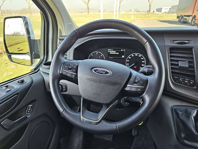 High-roof van FORD TRANSIT CUSTOM L2H1 Navi 130Pk Eur6
