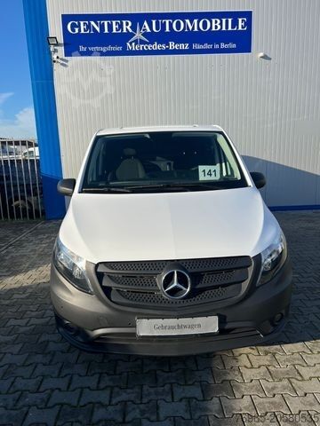 Slēgtais furgons MERCEDES-BENZ Vito 116 LANG KLIMA TEMPOMAT PDC 2-SITZER REGALE