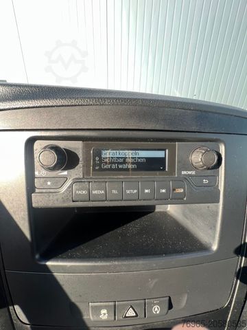 Panel van MERCEDES-BENZ Vito 116 LANG KLIMA TEMPOMAT PDC 2-SITZER REGALE