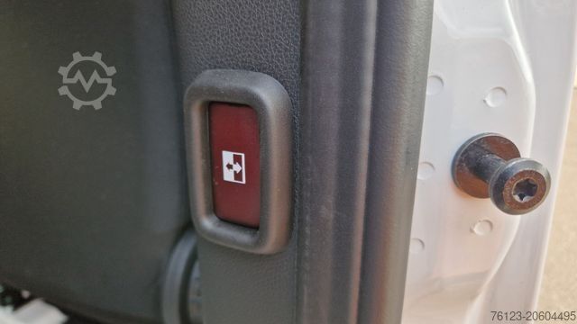 Minibus MERCEDES-BENZ Sprinter Lord Light 22 Sitzer 3 x Lagerfahrzeug