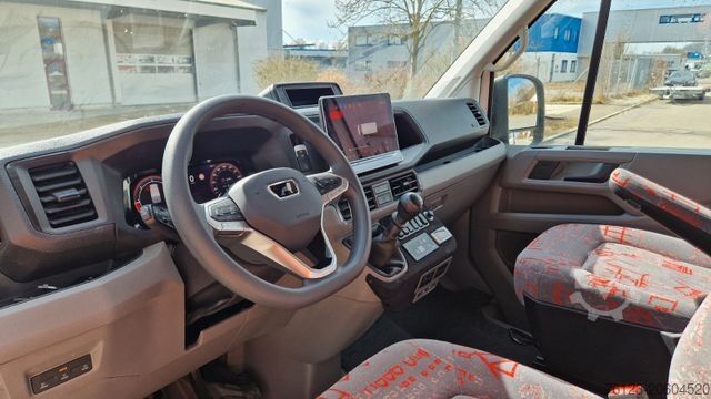 Minibús MAN TGE 22 Sitze GSR2 COC Lagerfahrzeug Stock