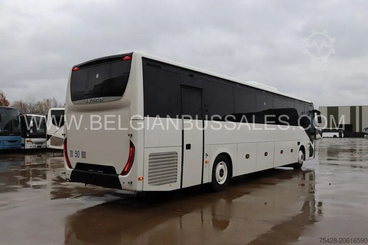 Međugradski autobus Iveco Evadys 13m / NEW / Rear door / 6x units / 3-poi...