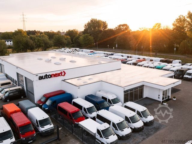 Hátíð loftrými sendibíll MERCEDES-BENZ Sprinter 316 *Werkstatt* AHK 3,5t+KAMERA+230V 56