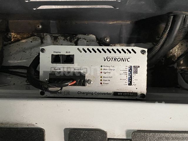 Hátíð loftrými sendibíll MERCEDES-BENZ Sprinter 316 *Werkstatt* AHK 3,5t+KAMERA+230V 56