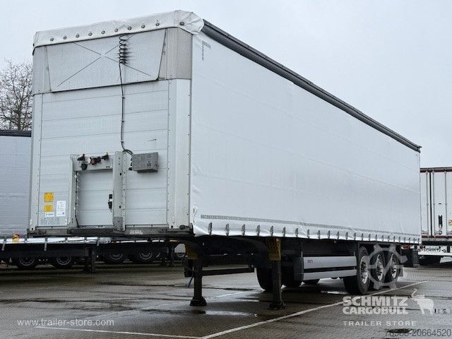 Trailer semi terbuka dengan terpal Schmitz Cargobull Curtainsider Standard Getränke