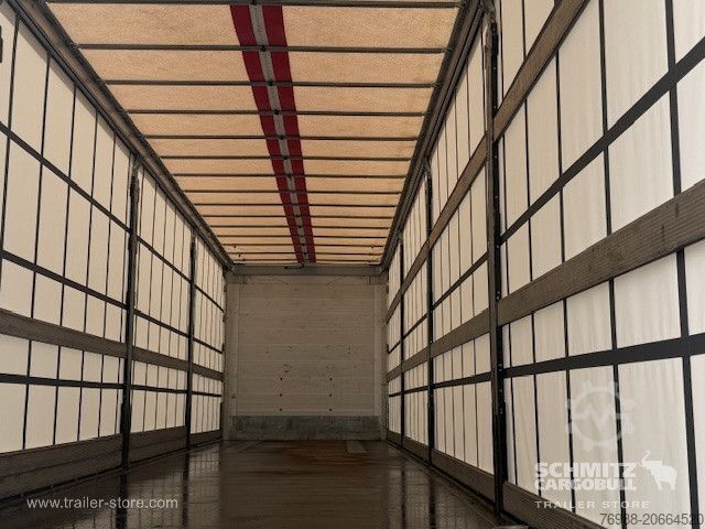 Trailer semi terbuka dengan terpal Schmitz Cargobull Curtainsider Standard Getränke
