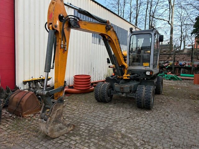 Kolesový bager Wacker Neuson 6503