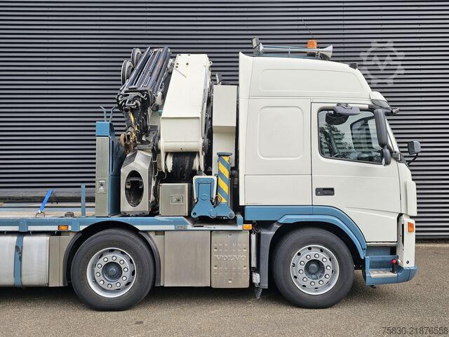 Tovornjak z žerjavom Volvo FM480