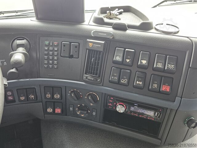 Tovornjak z žerjavom Volvo FM480