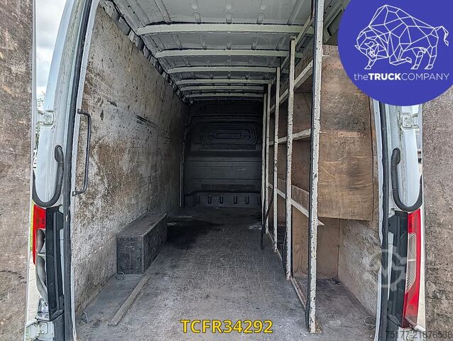 شاحنة بانل Mercedes-Benz Sprinter 316 43s