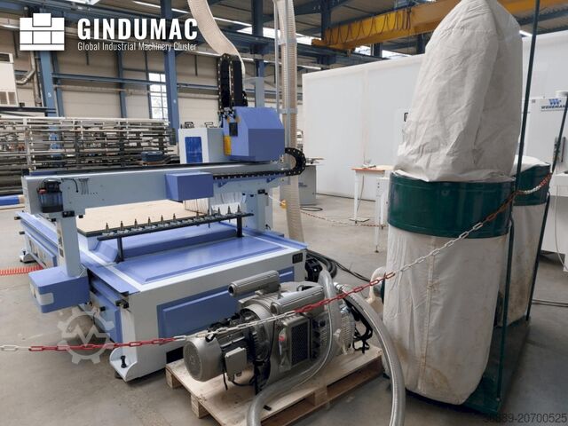 Fresadora CNC QUICK CNC UE-481