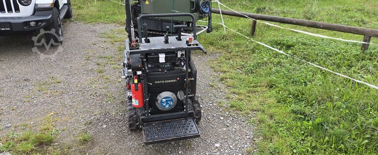 Trasportatore cingolato porta-attrezzi polivalente NIKO Raupe Hatz 1B50 T-4 Tank Stromaggregat