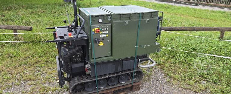 Bulldozer NIKO Raupe Hatz 1B50 T-4 Tank Stromaggregat