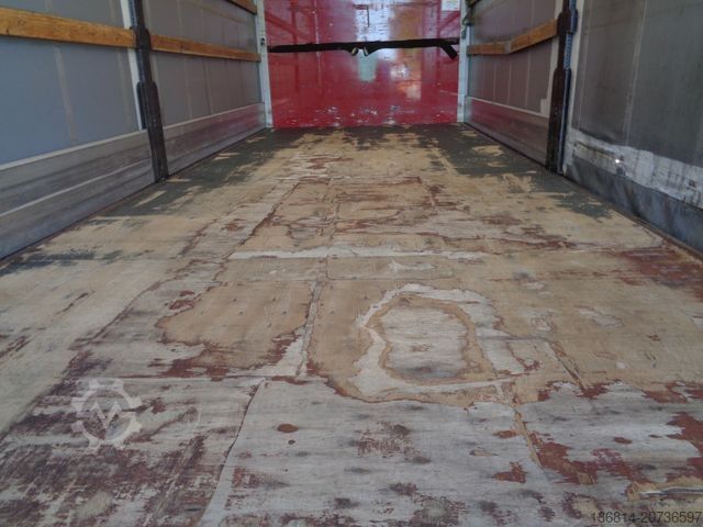 Curtain sider van MERCEDES-BENZ Atego 816 L 7,2 M Schiebeplanen Tempomat