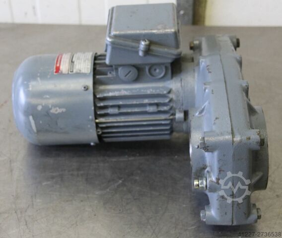 Getriebemotor 0,37 kW 24,8 U/min Bockwoldt CBSF350-71N/4DBR