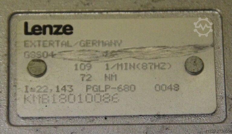 Geared motor 0.55 kW 109 rpm Lenze MDXMA2M080-12