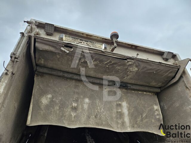 Fordon för avfallshantering Volvo FM7