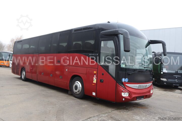 Autocar Iveco Magelys Pro / 12.8m / Euro 6 / Full option