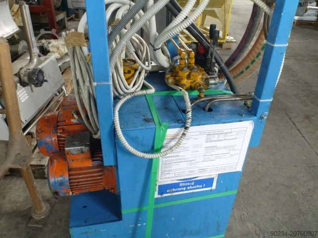 Dissolver 40 kW oleh Oliver & Battle untuk kerja di bawah vakum dengan kuali pengadun 500 L OLIVER & BATLLE Dispermix 50