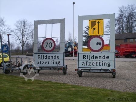 N2921 Verkeersgeleidingswagens