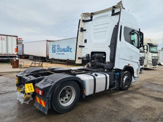 Standardni traktor FORD F-MAX 500