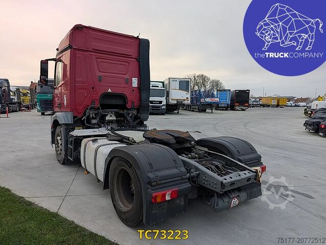 SZM tiêu chuẩn Mercedes-Benz Actros 1842