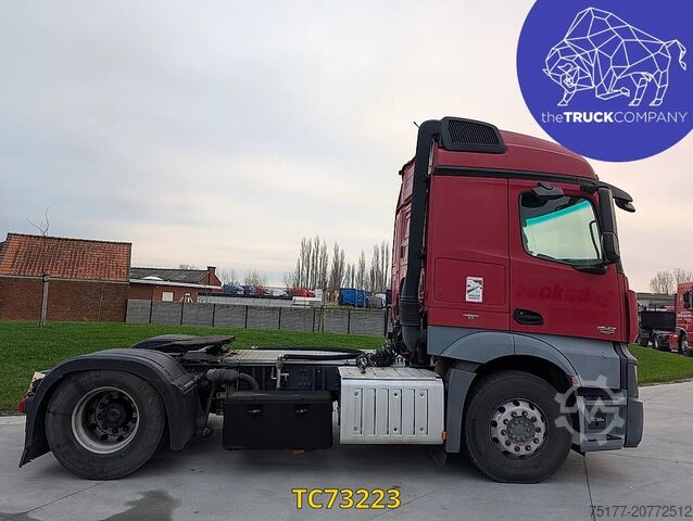 Standard-SZM Mercedes-Benz Actros 1842