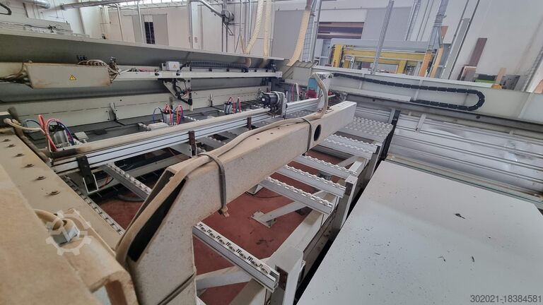 PANELSKÄRARE MED LYFTBORD SELCO EBT 120 L