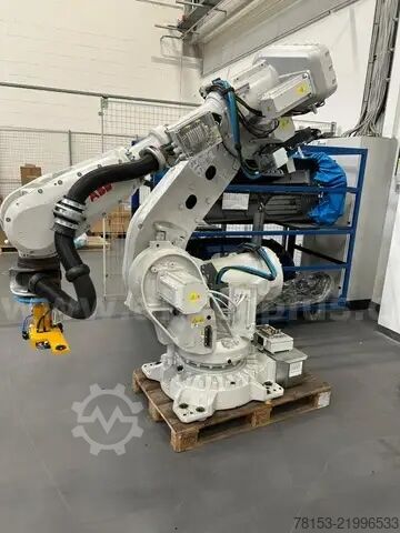 2× ABB IRB 6700-245/3.00 Industrieroboter ABB Robotics 6700-245/3.00