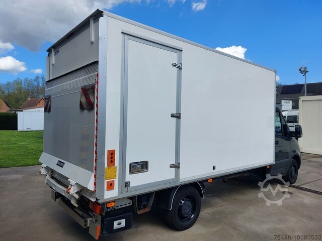 Sobreestructura de caja cerrada Mercedes-Benz Sprinter 314cdi meubelbak + lift