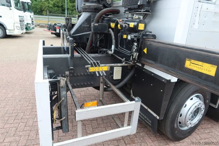 รถเครน Mercedes-Benz ANTOS 2830 Kraanwagen open Laadbak Fassi F295 +...