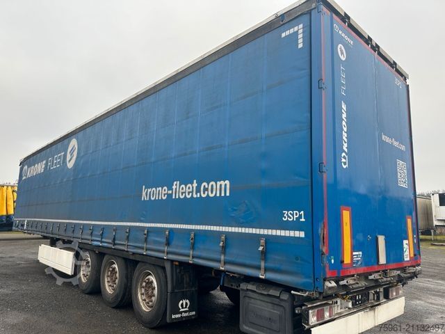 Otvorený náves s plachtou KRONE SD DA Schiebeplane Curtainsider