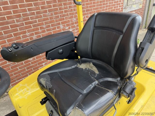 Elektro 4 Rad-Stapler Hyster J2.0XN LWB