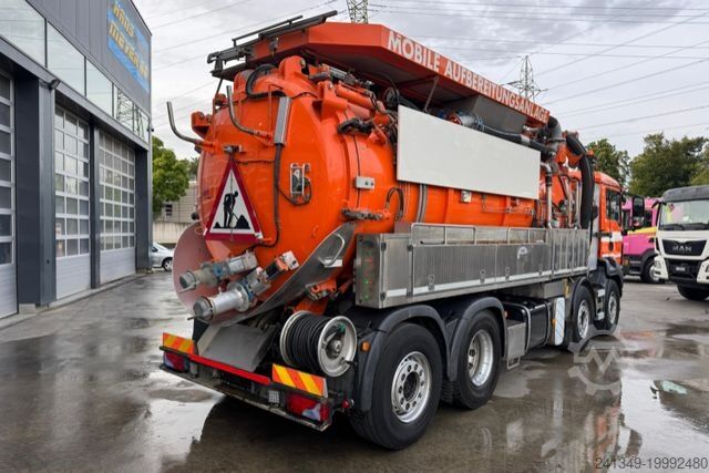 Вакуумний автоцистерна MAN TGS 35.480 Jurop Kanalreinigung