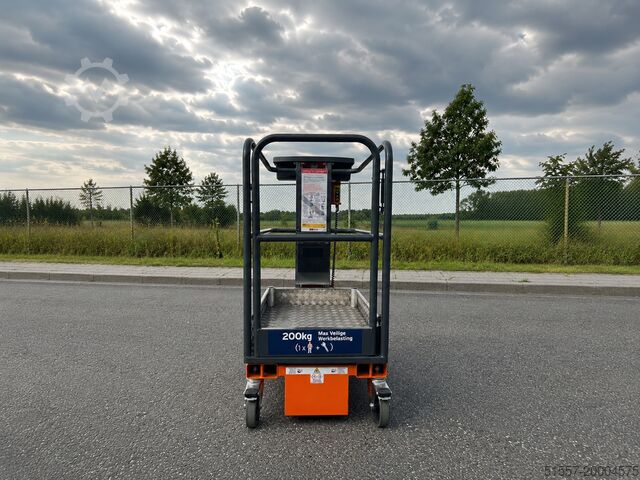 Platform pengangkatan JLG Nano | 2023