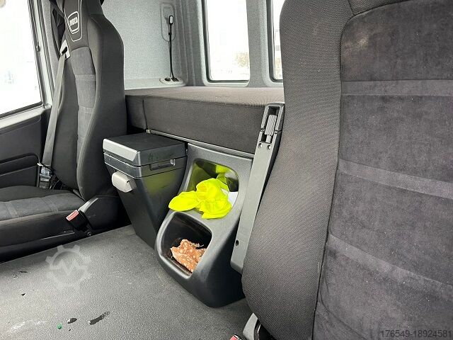 Máy kéo đường bộ Iveco X-Way 460 440 X 46