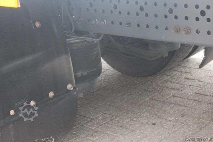 Mala Mercedes-Benz Antos 360 + euro 6 + lift