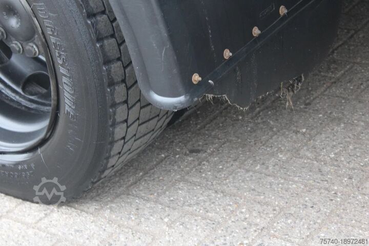 Mala Mercedes-Benz Antos 360 + euro 6 + lift