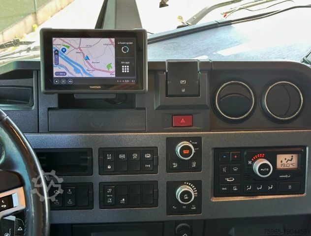 표준 트랙터 유닛 RENAULT T460 COMFORT EURO 6 ONLY 654.000 KM 2X TANKS NL-
