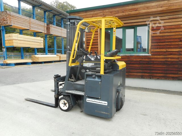 Carretilla elevadora de cuatro vías Combilift CB3000 Diesel 4Wege Triplex