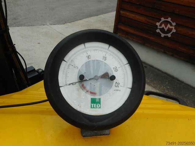 Carretilla elevadora de cuatro vías Combilift CB3000 Diesel 4Wege Triplex