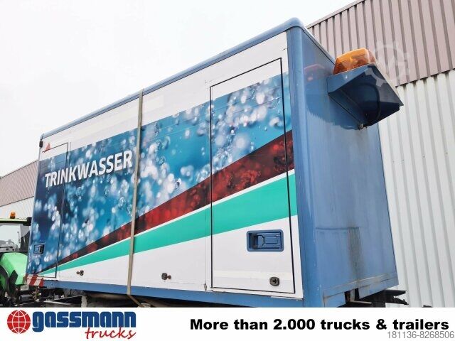 Truk tangki  Kofferaufbau mit Bewässerungssystem, 5000l